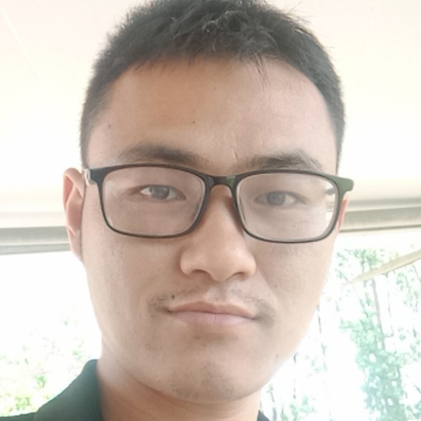 睫毛拿贪玩的照片