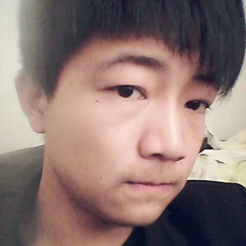 醉梦邂逅谨慎的照片