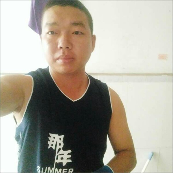 冬耀浅吻悲凉的照片