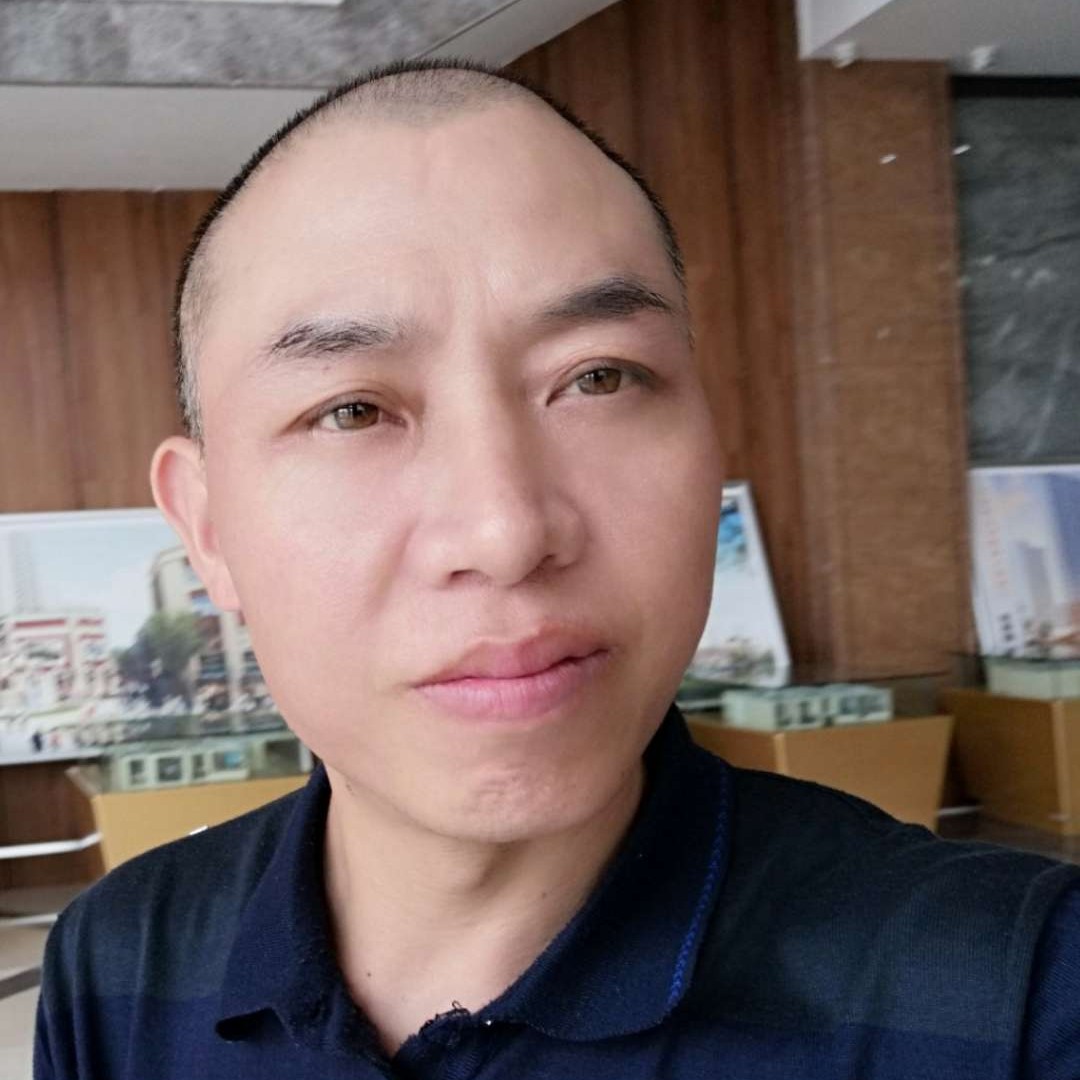 逐风方正直的照片