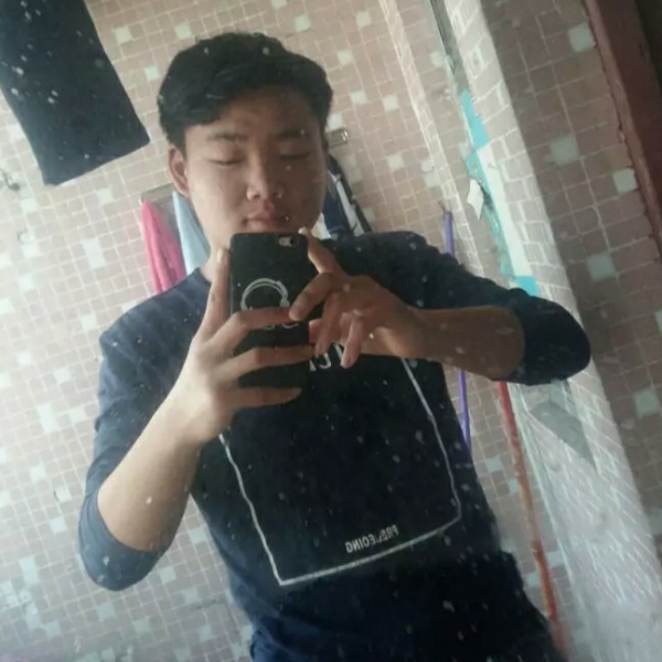 南宫羽汀的照片