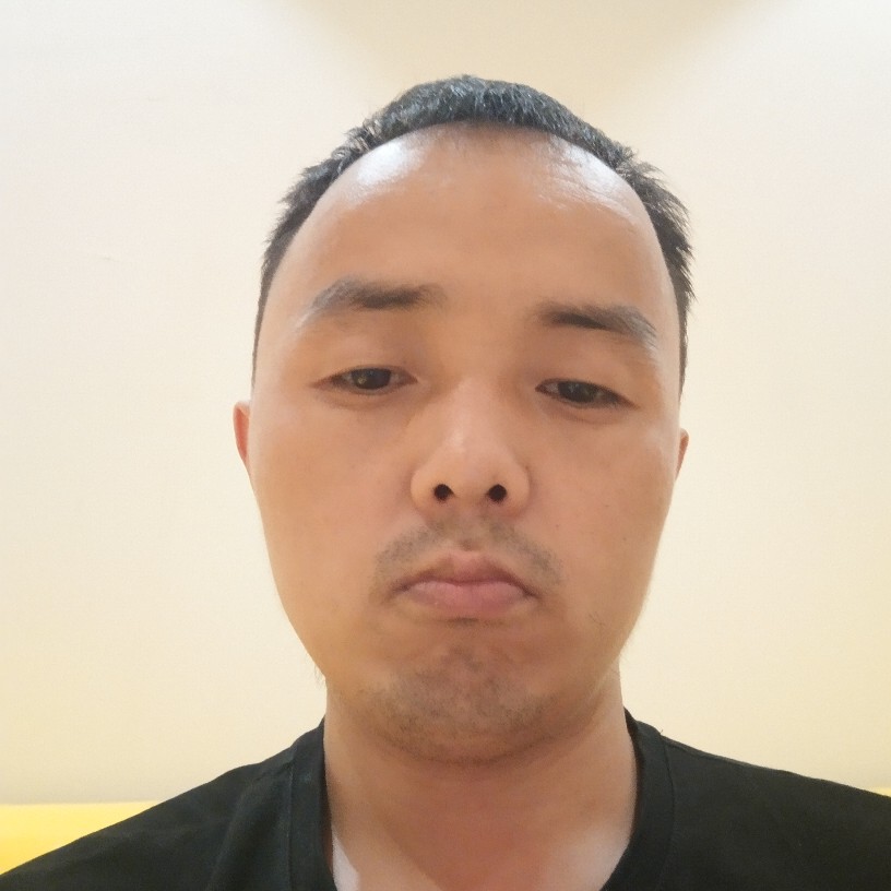 包容眼神的照片