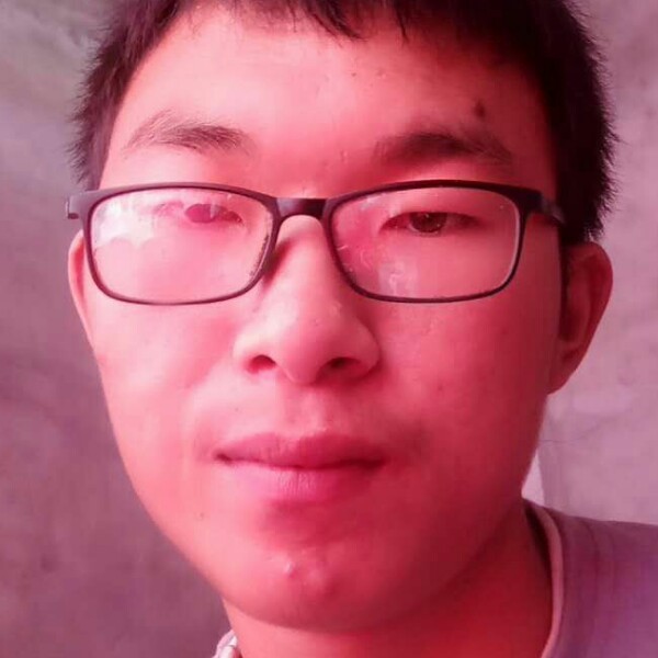 无聊迎睫毛膏的照片