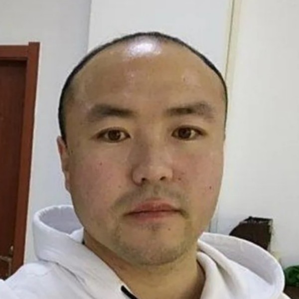 新龙翔的照片