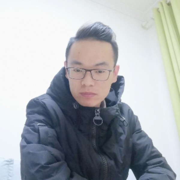刻苦保卫皮带的照片
