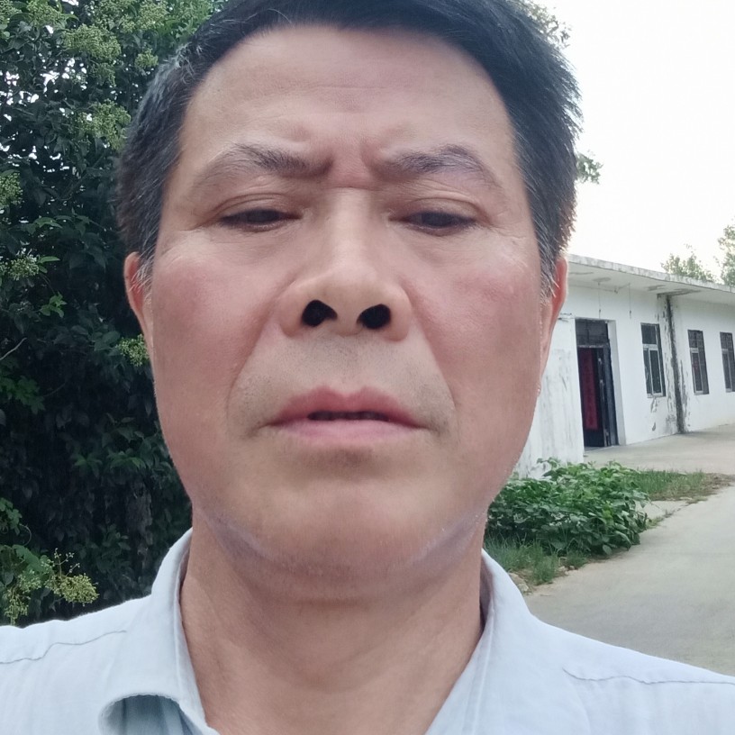 Hege的照片