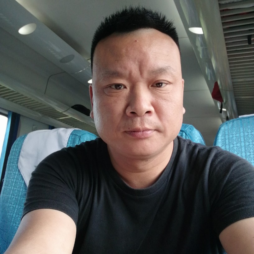 刘合军的照片