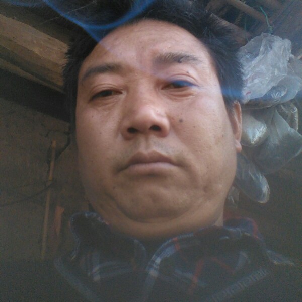 外套的老迟到的照片