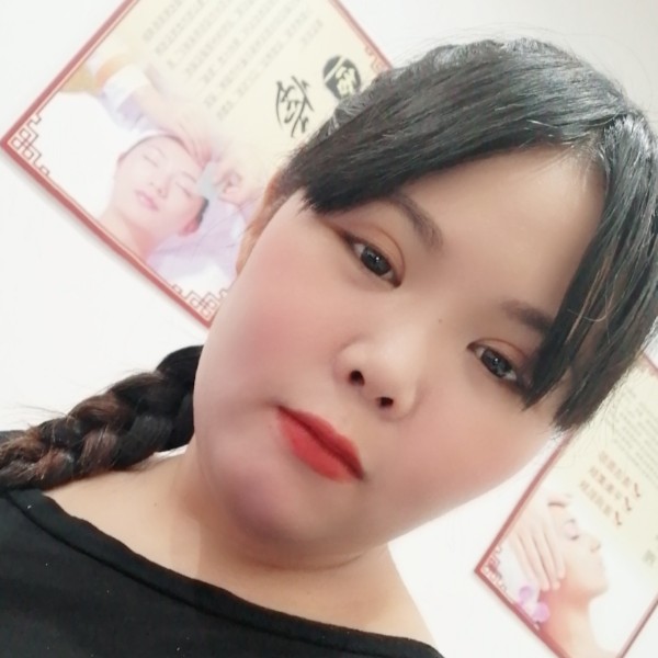 动听打向日葵的照片