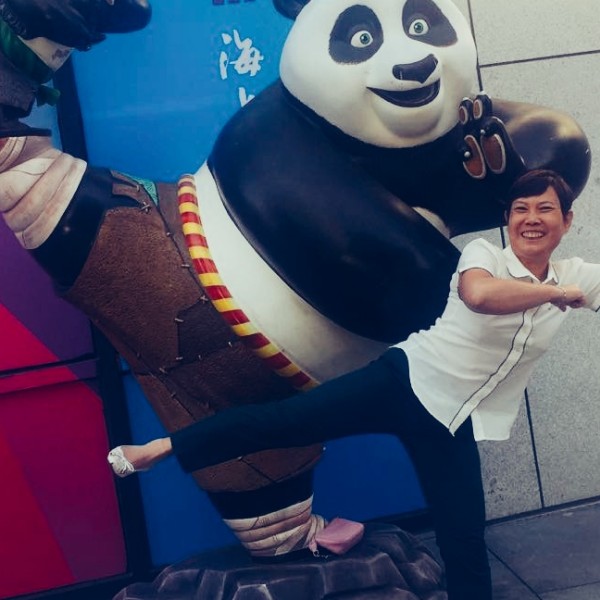 整齐丝袜的照片