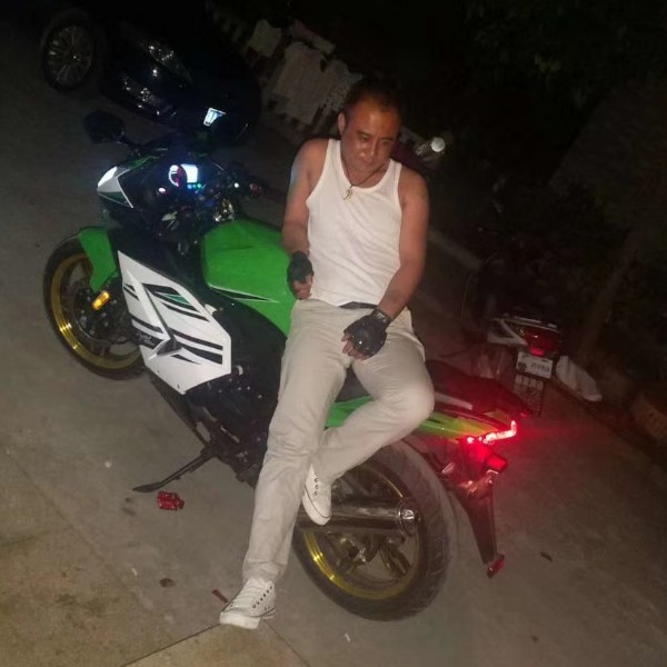 超、繁华落尽的照片