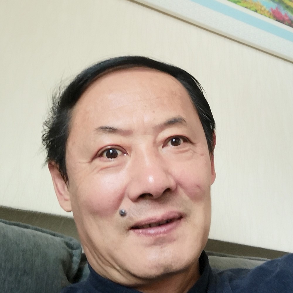 王哥遇到你的照片