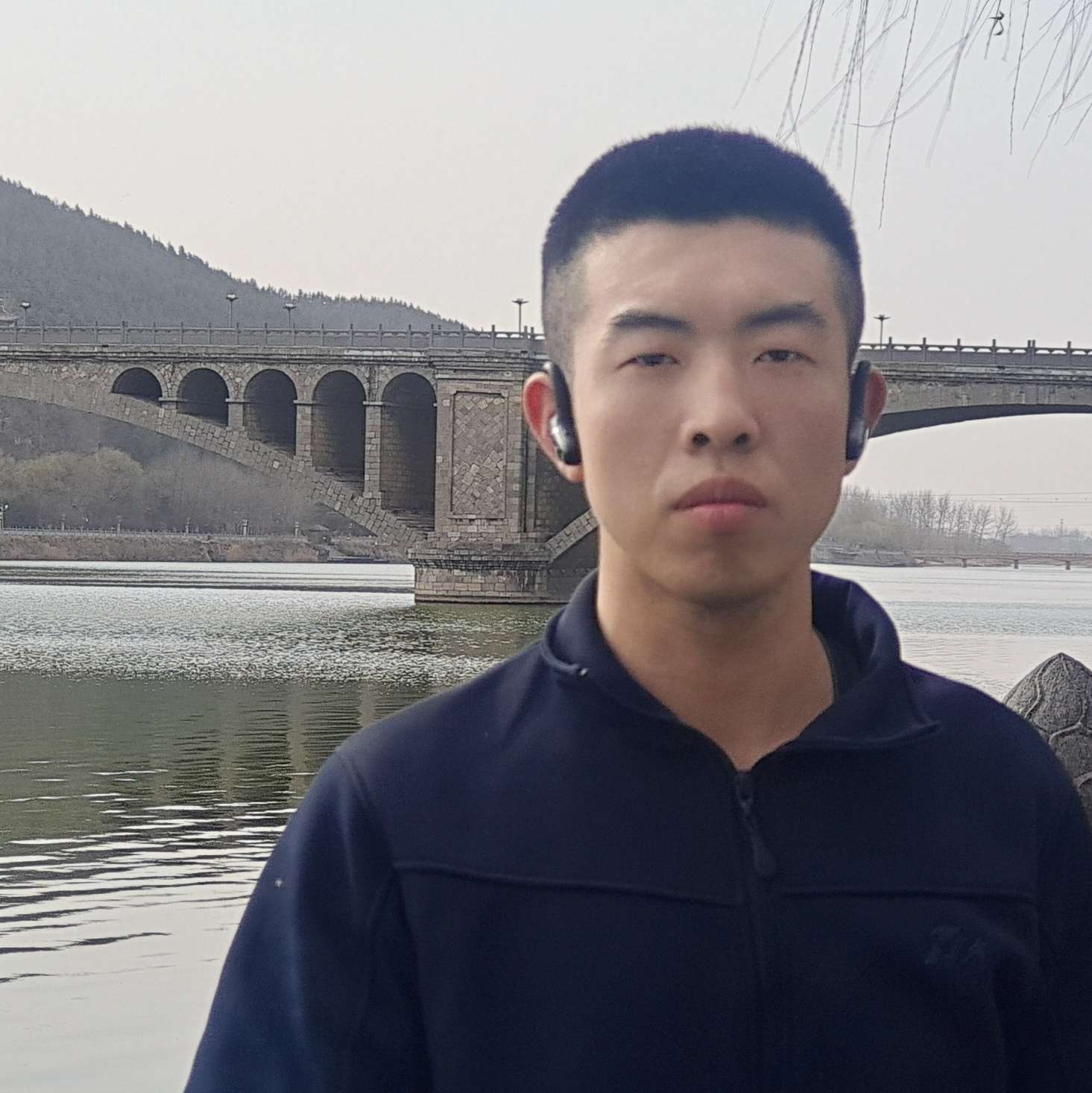 时空与现代的照片