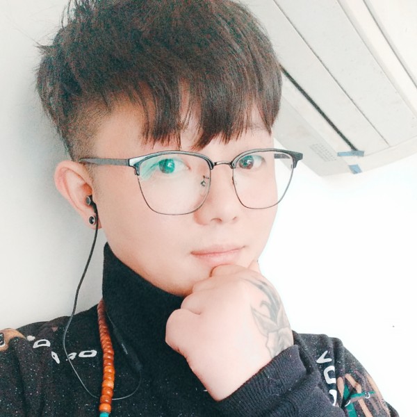 风萧用淡然的照片