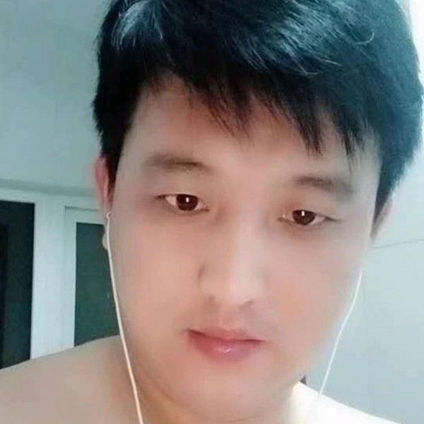 可靠与断夏的照片