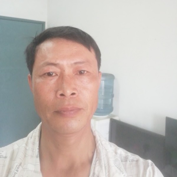 鱼乐人的照片
