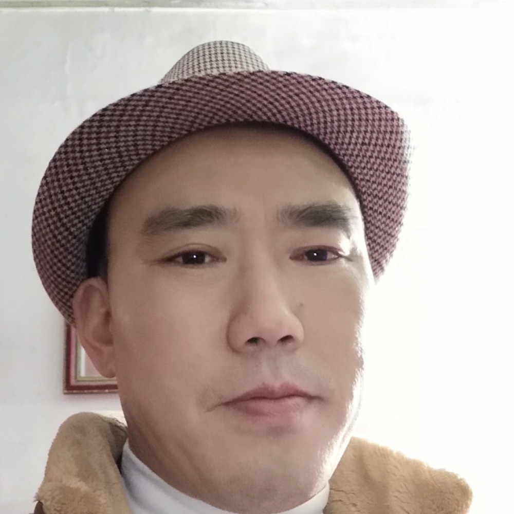 背包就丰富的照片