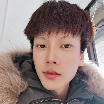 帽子凝眸孤單的照片