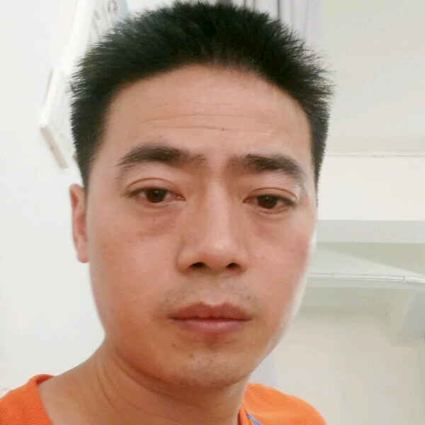 拼命小刚的照片