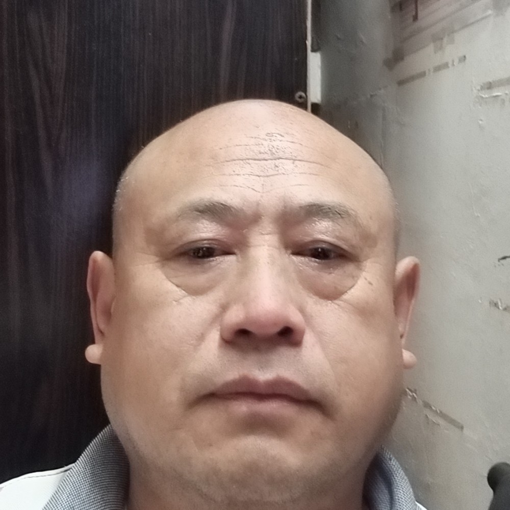 害怕回首钢笔的照片