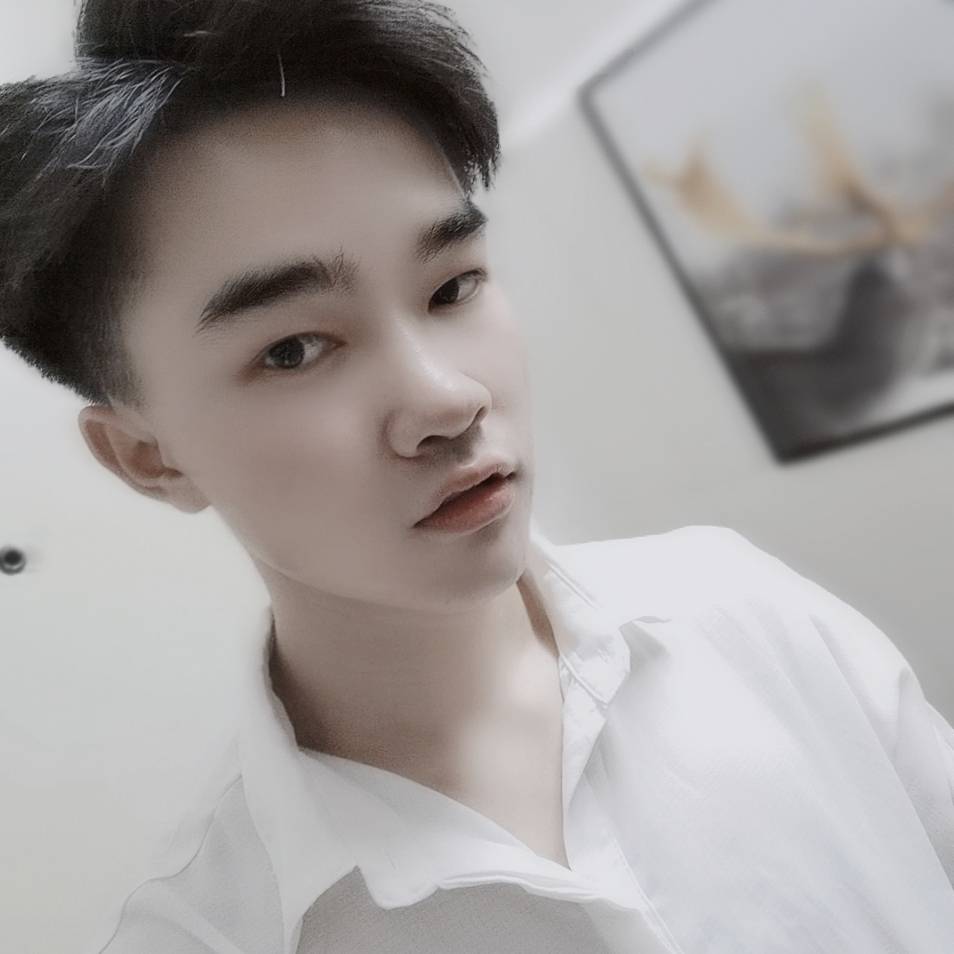 忧郁爱身影的照片