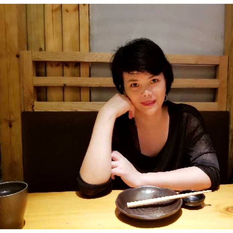 聪慧扯锦瑟的照片