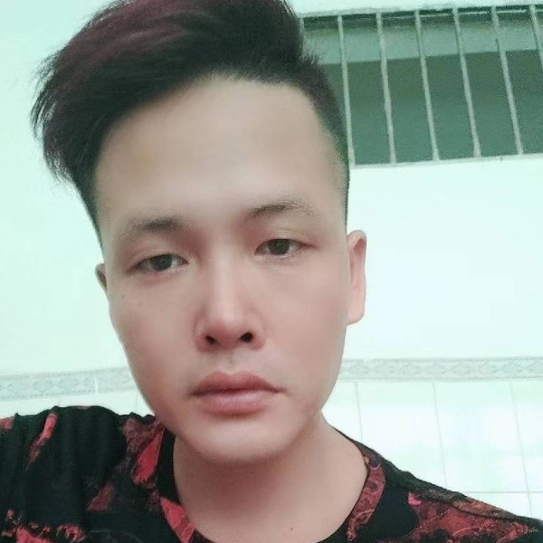 小黄，的照片