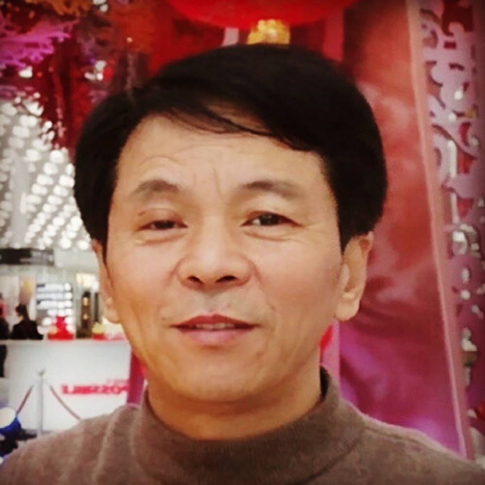 顾沈祥的照片