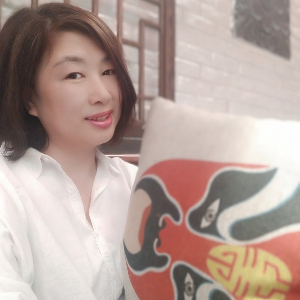 爱吃糖的猫的照片