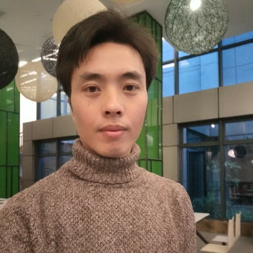 远方的一朵白云的照片