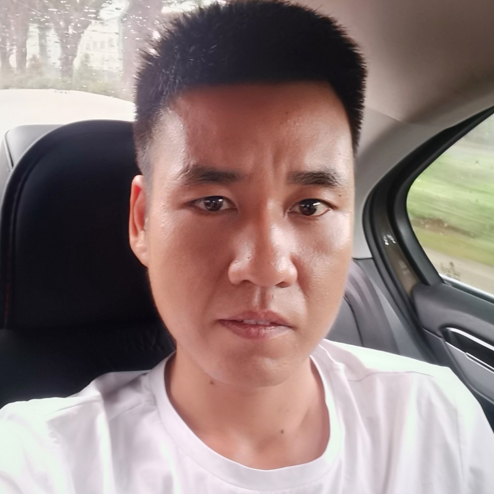 曹炎林的照片