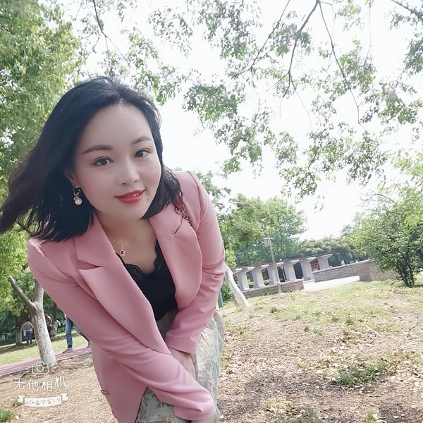 菲儿小姐姐的照片