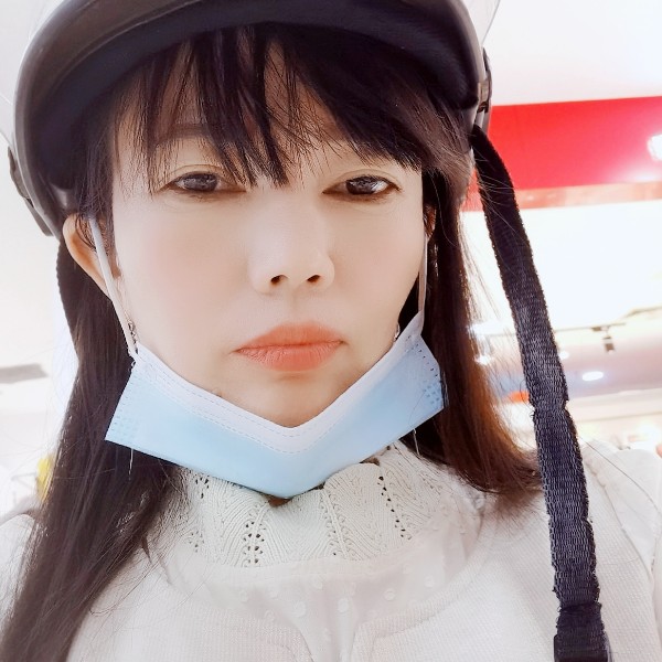 开朗吃醋爆米花的照片