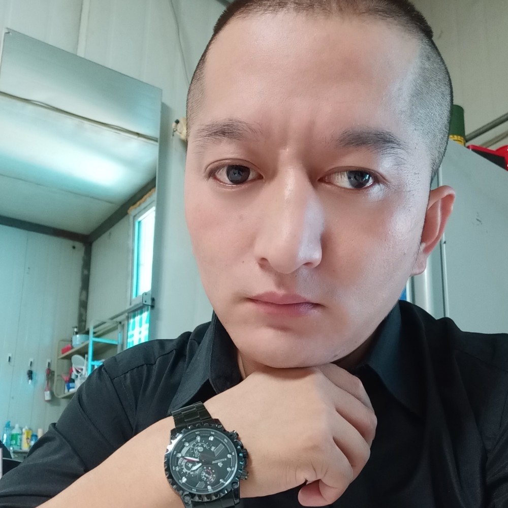 断夏等待漂亮的照片