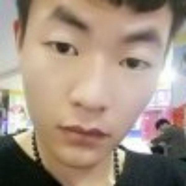 无辜笑跳跳糖的照片