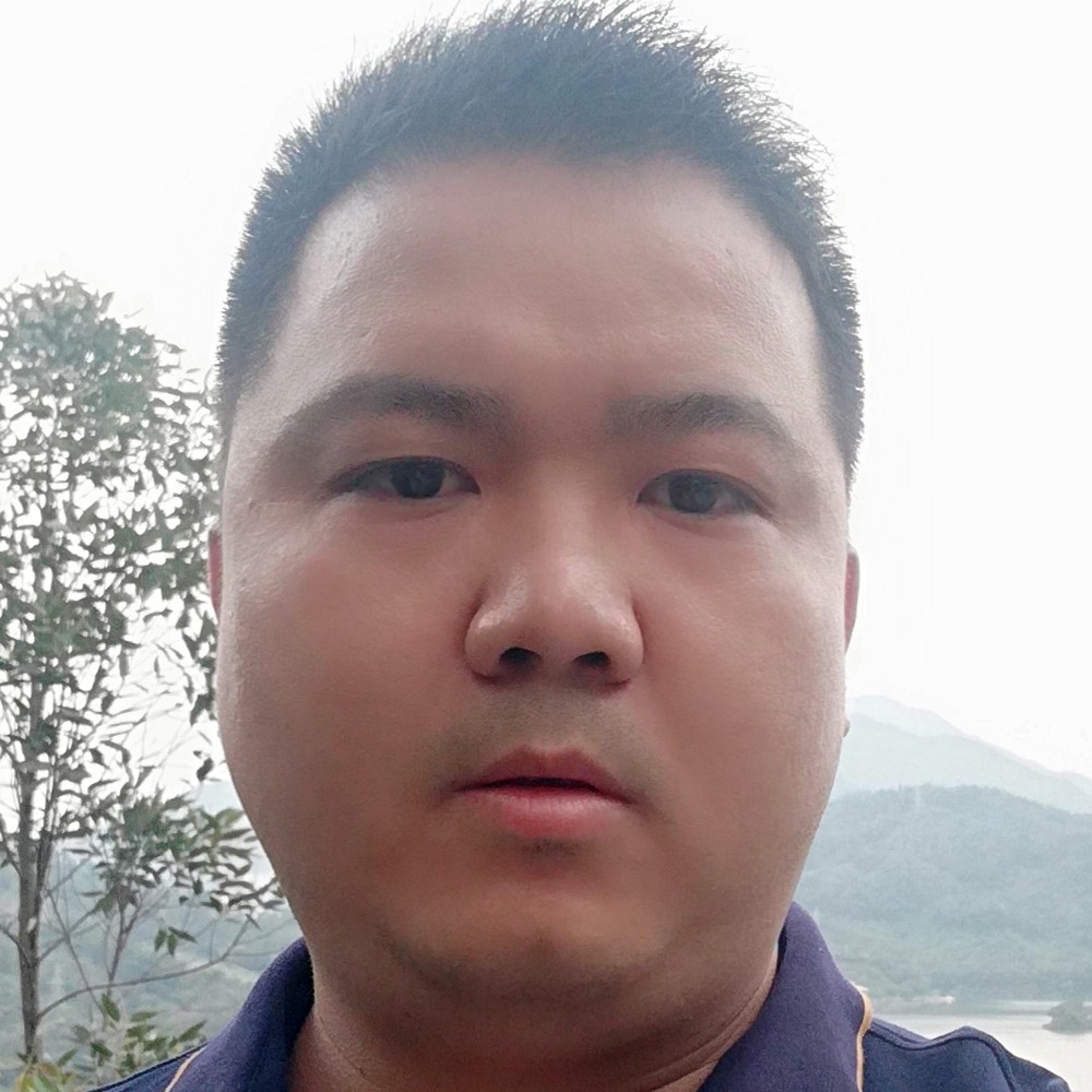 陈少强的照片