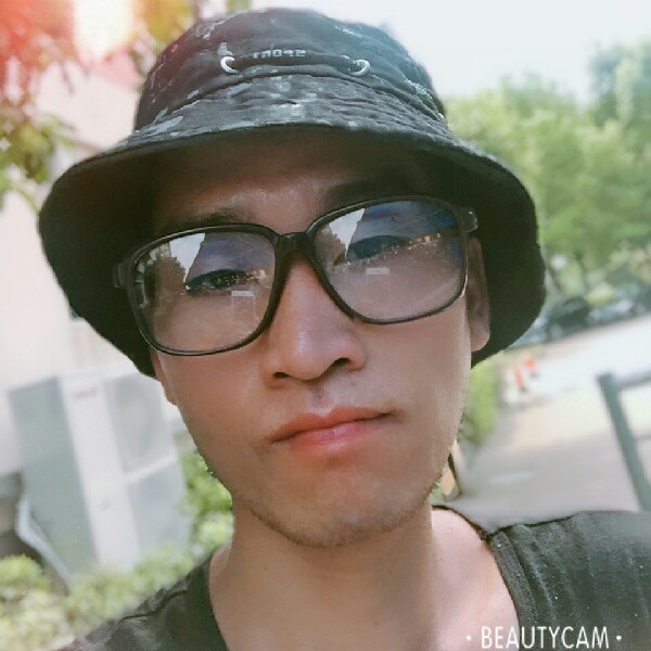 细心绿茶的照片