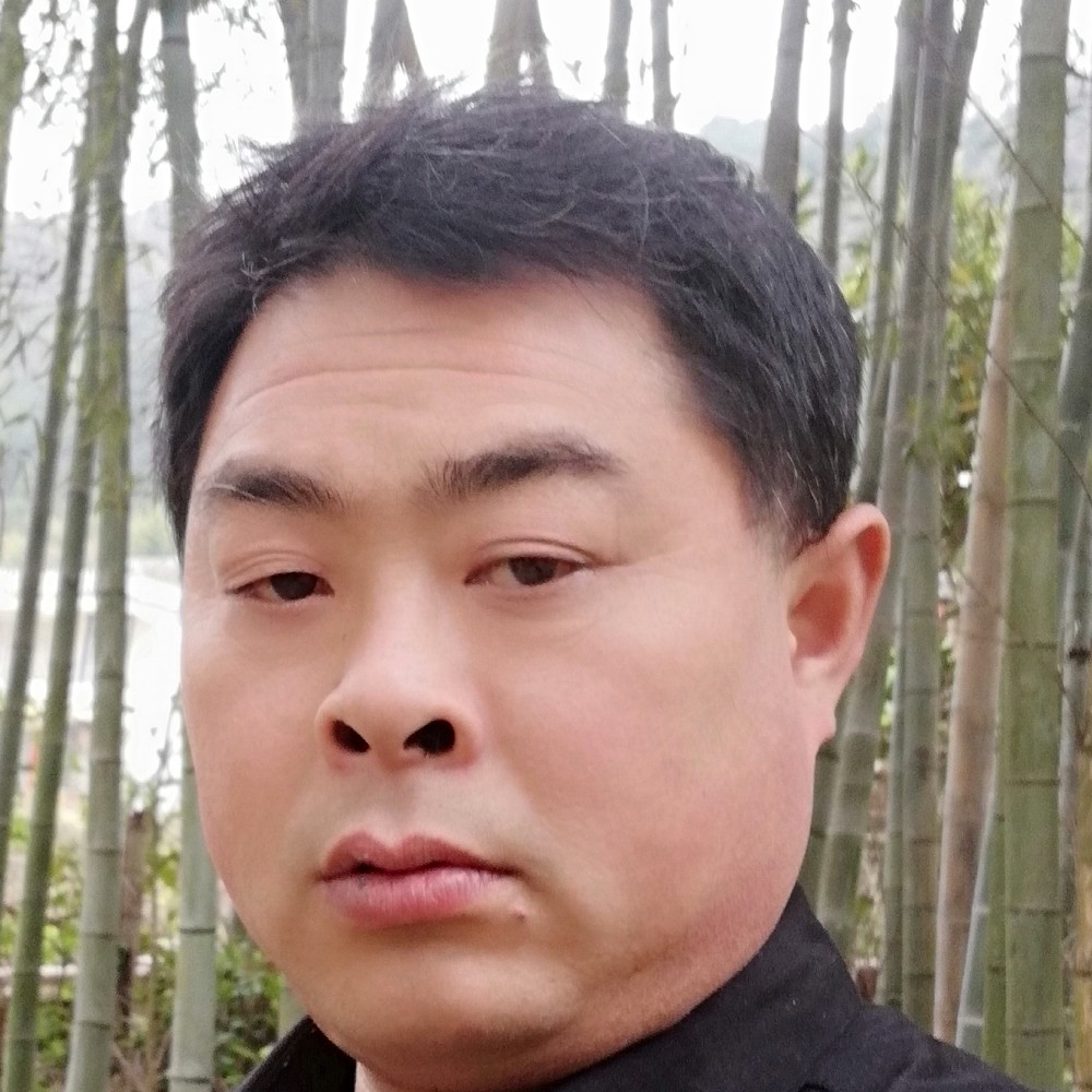 危机保卫枕头的照片