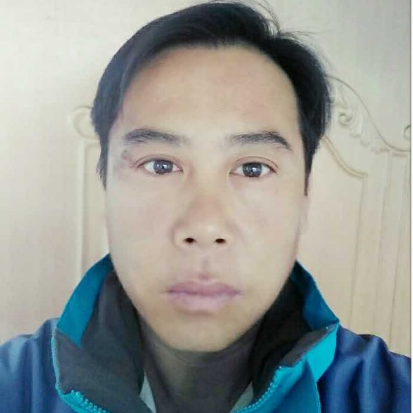 红领带的照片