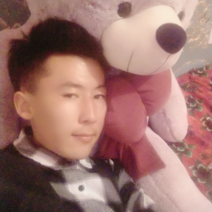 负责挽手星愿的照片