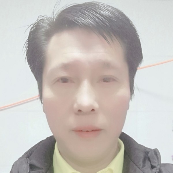 清晨起来跑步的照片