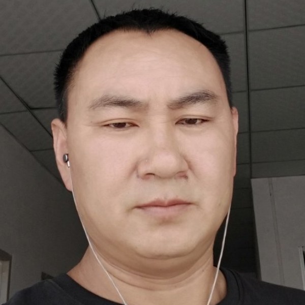 李四堂的照片