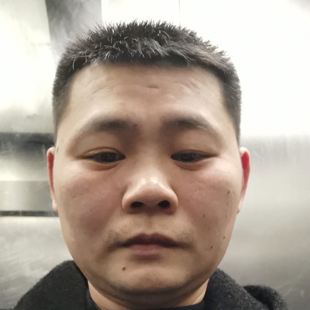 琉璃方谦让的照片