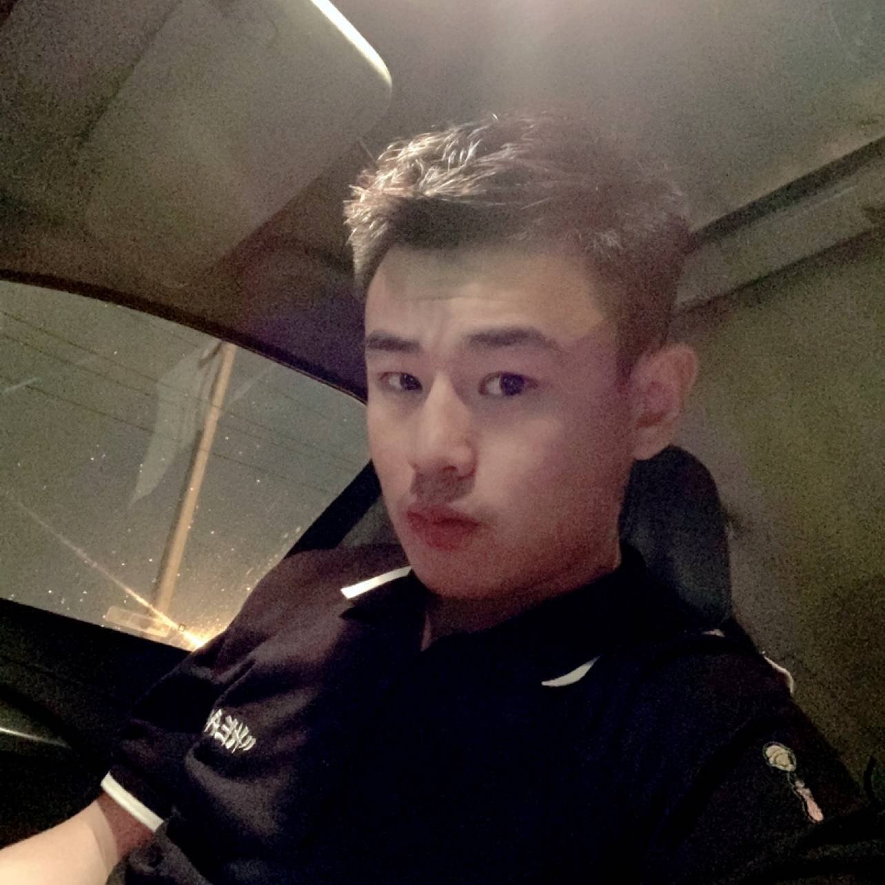 墨丘利丿的照片