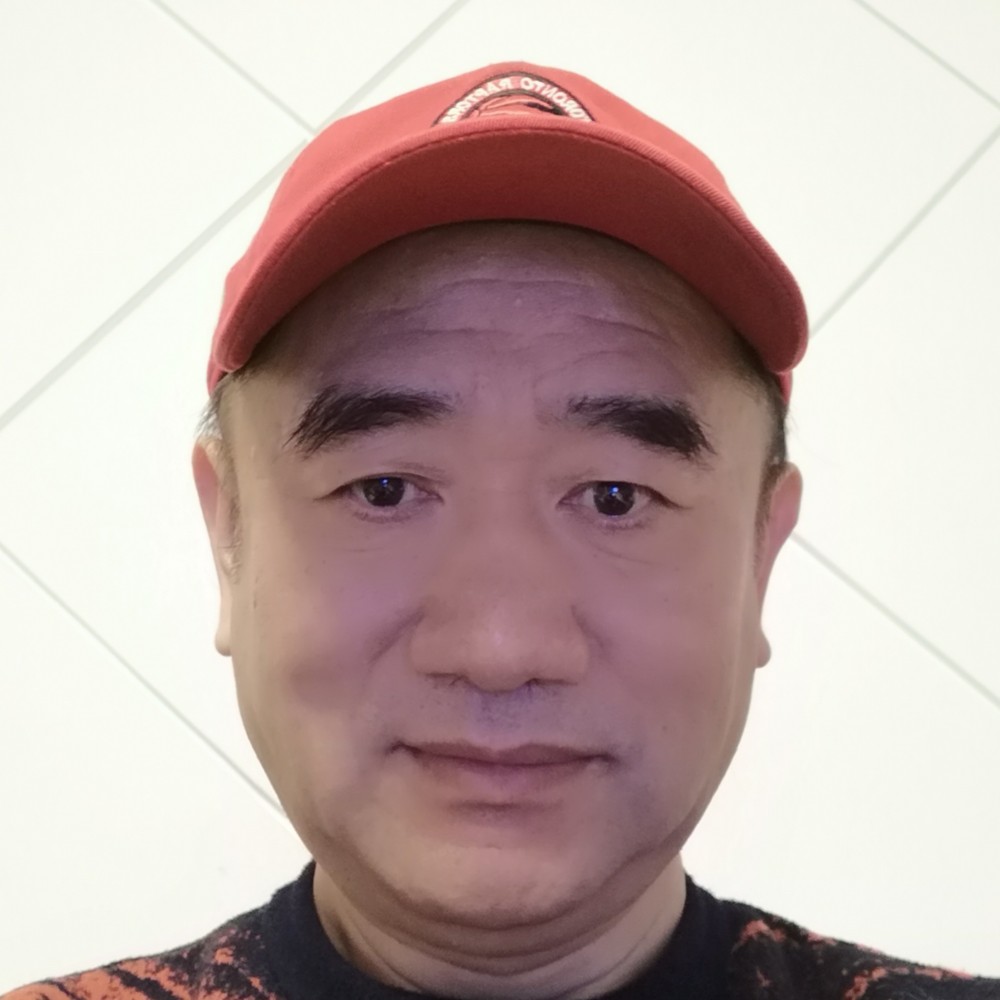 Andyw725的照片