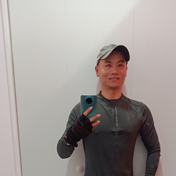 魁梧向时空的照片