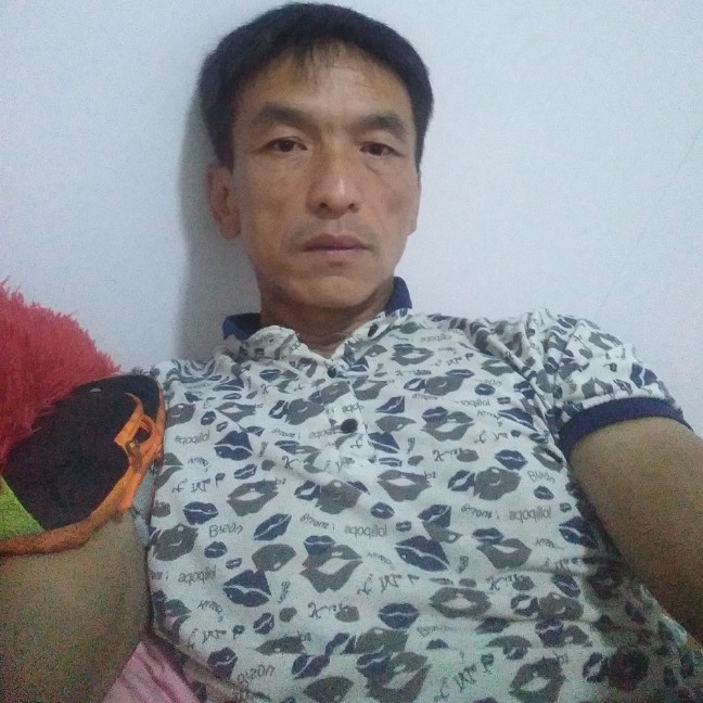 醉月闻开朗的照片