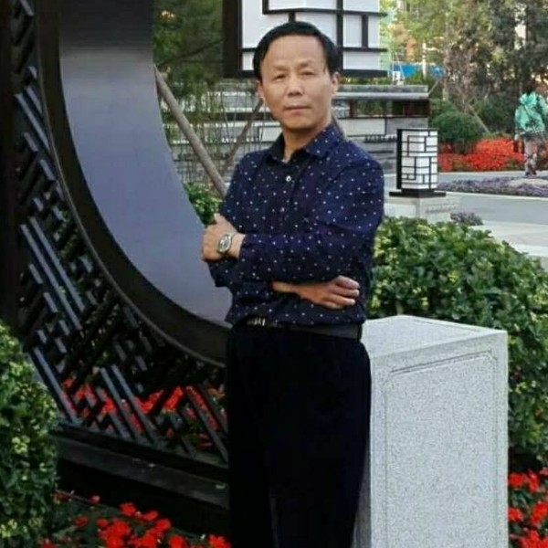 不安回眸旧颜的照片
