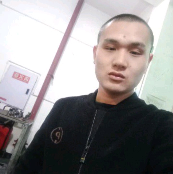 谢寄钱的照片