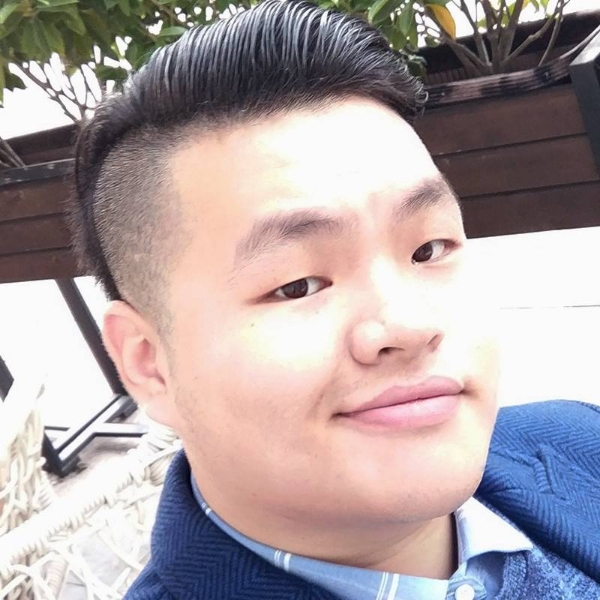 姓张名伟字大炮的照片